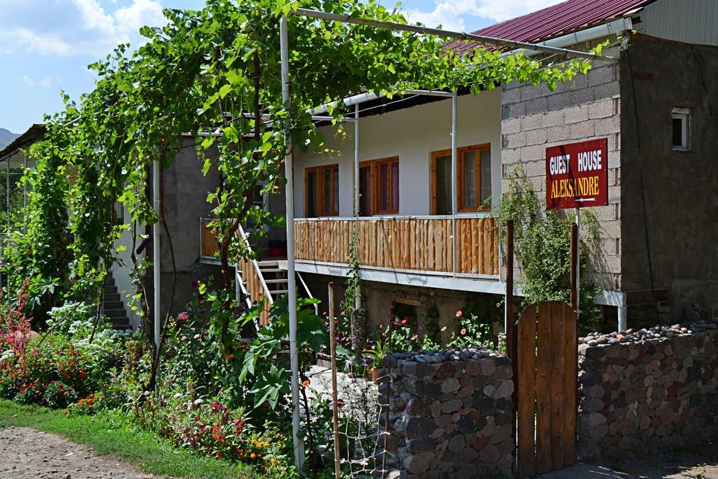 Guest House Aleksandre T'mogvi Exterior photo